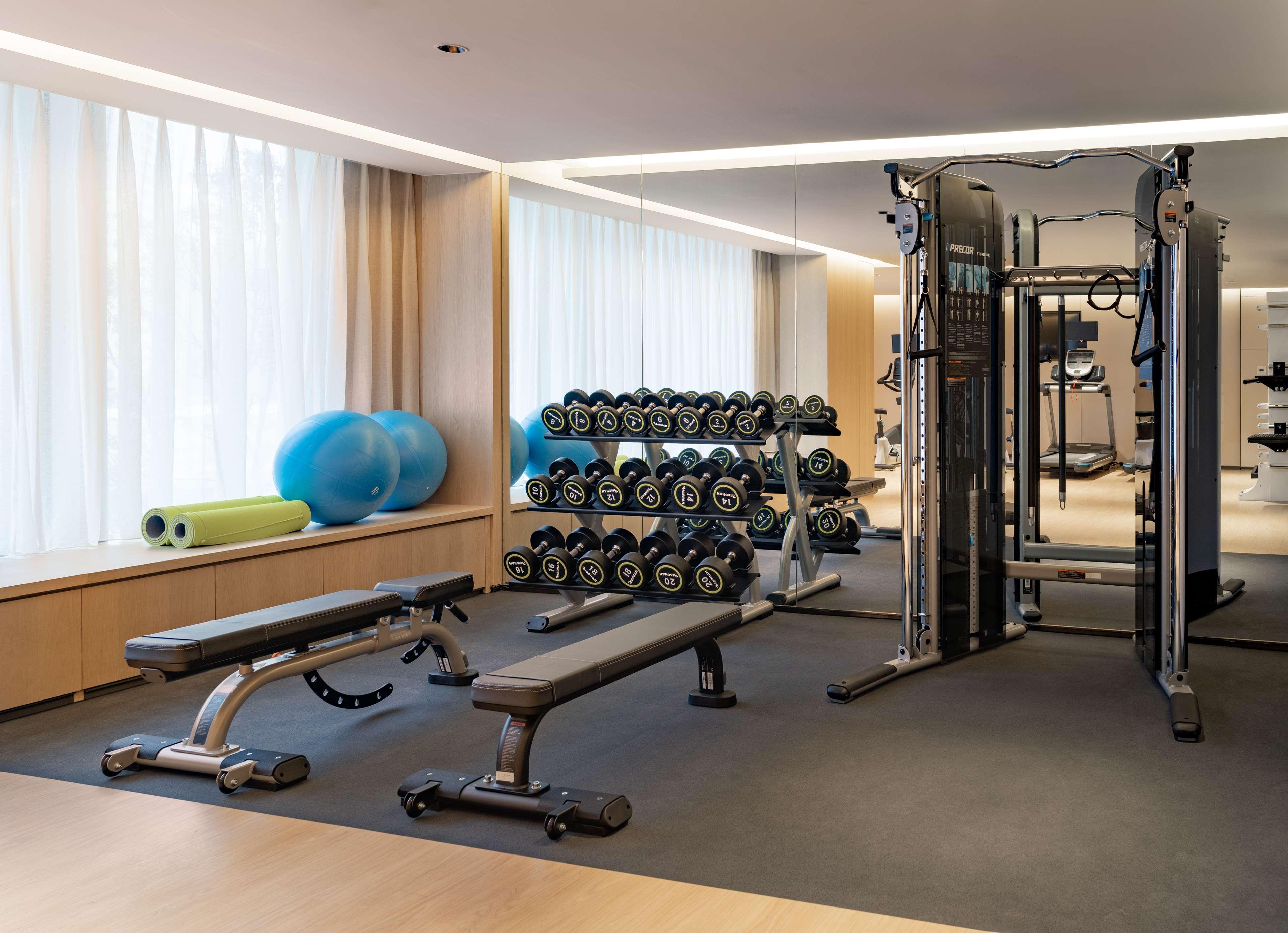 Hilton Garden Inn Shenzhen World Exhibition & Convention Center Екстер'єр фото