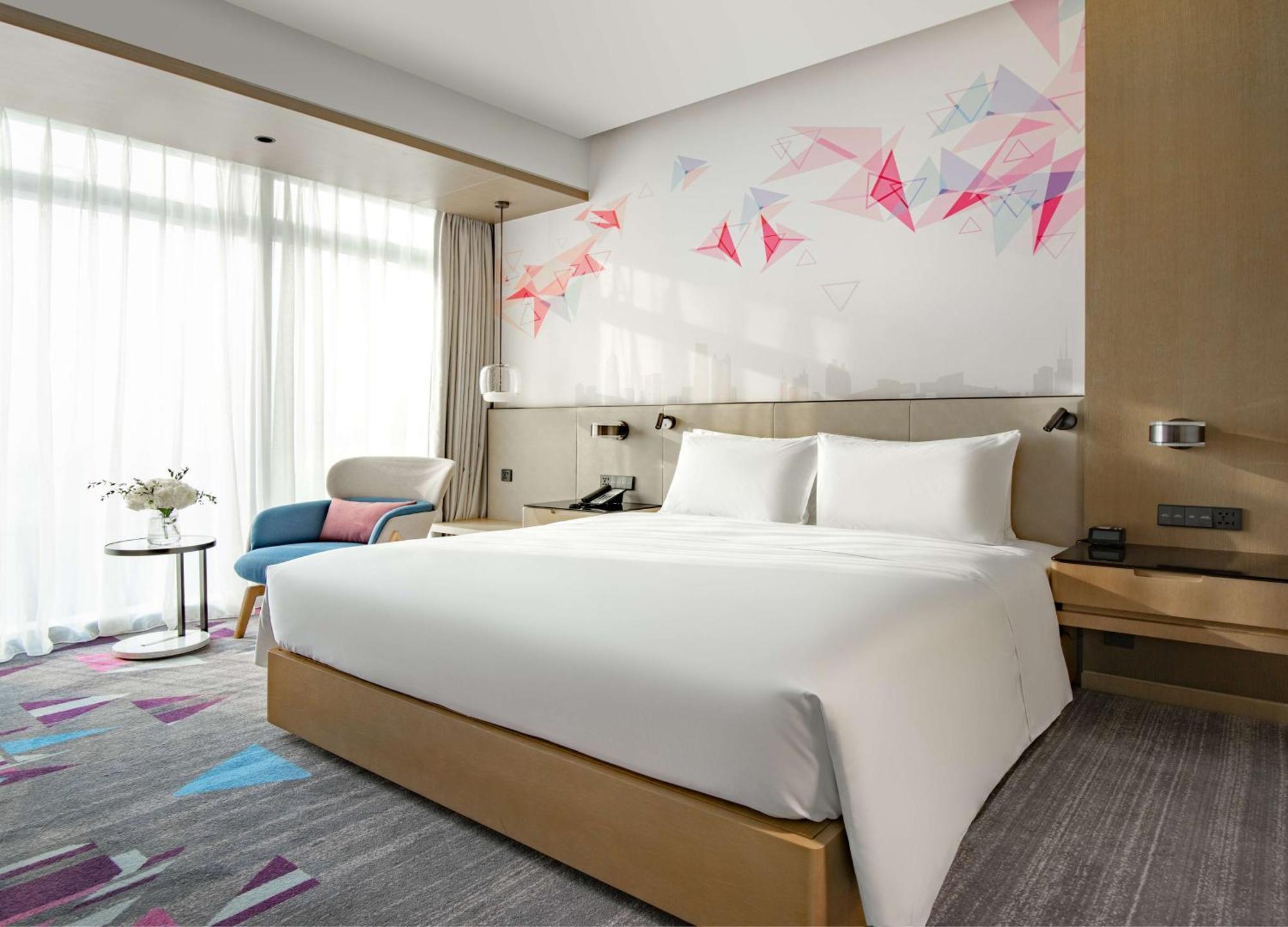 Hilton Garden Inn Shenzhen World Exhibition & Convention Center Екстер'єр фото