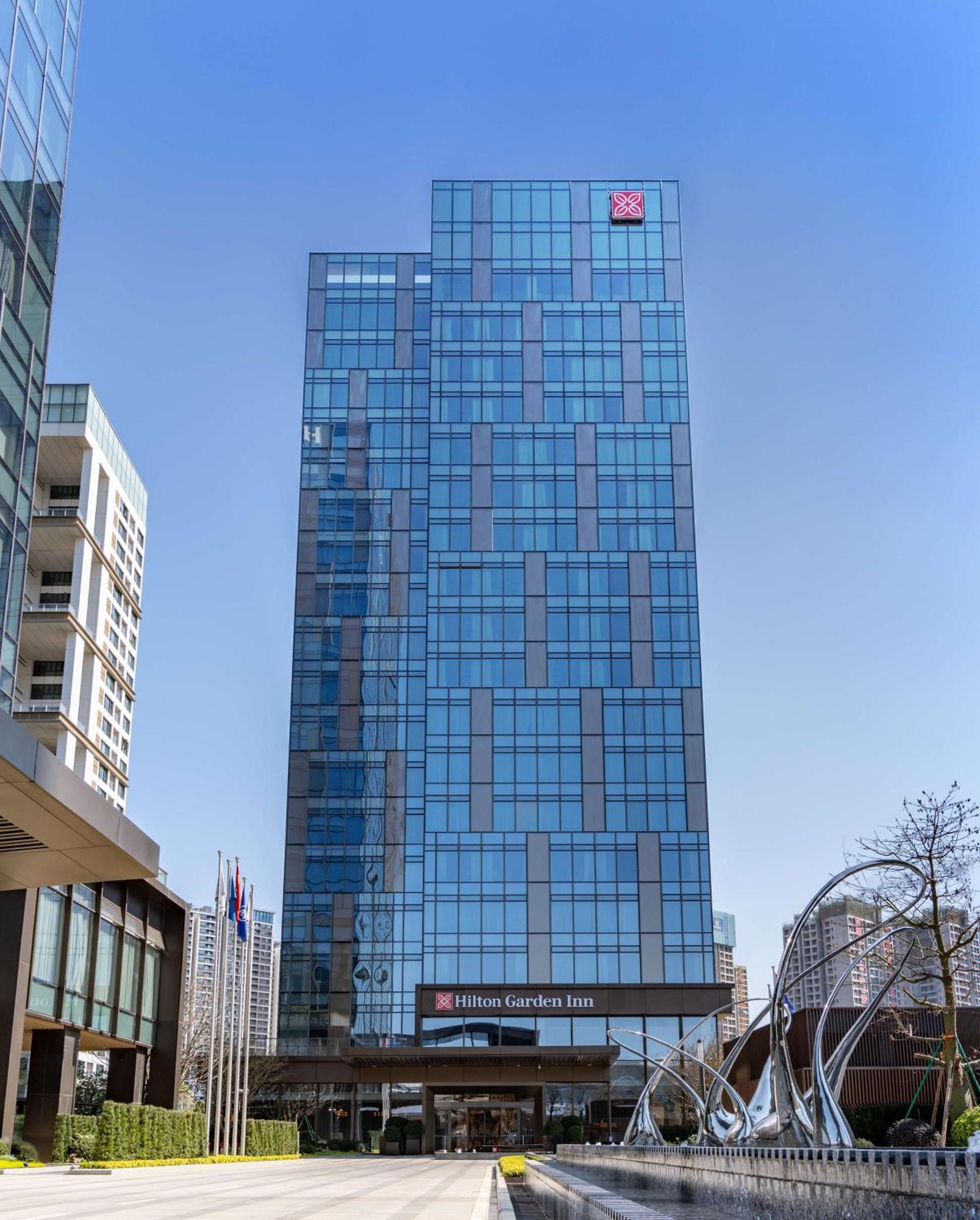 Hilton Garden Inn Shenzhen World Exhibition & Convention Center Екстер'єр фото